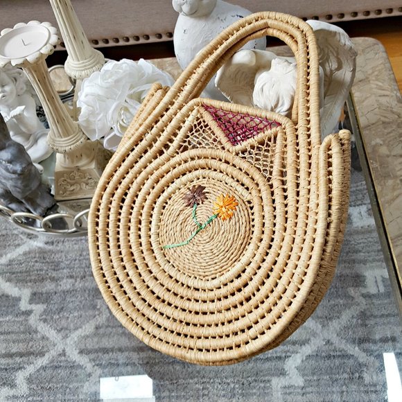 Boutique Handbags - NWOT! BOHO Tote WOVEN HANDBAG